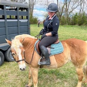 Meet your Posher, Tori